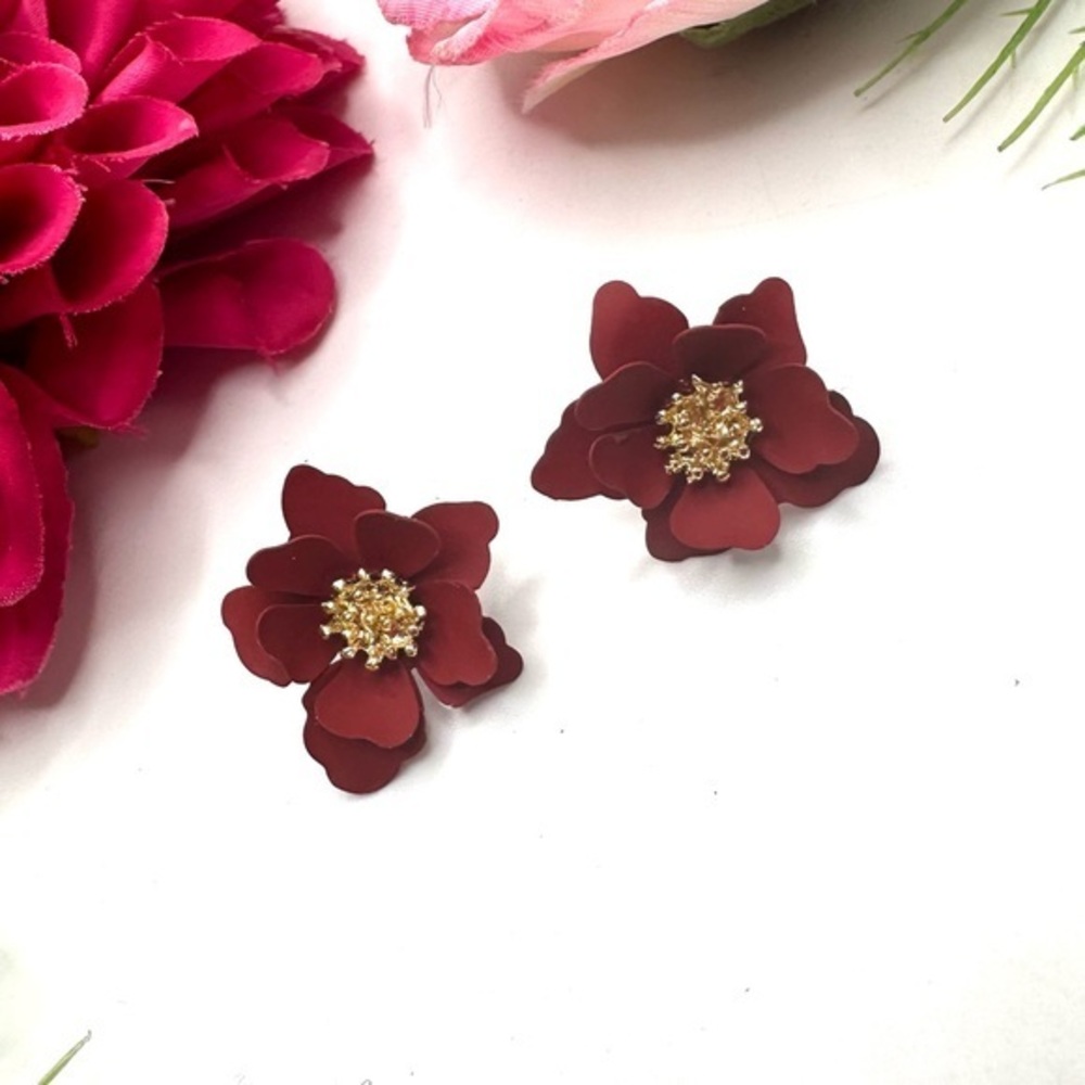 NEW⚜️Red Cherry Blossom Flower Earrings